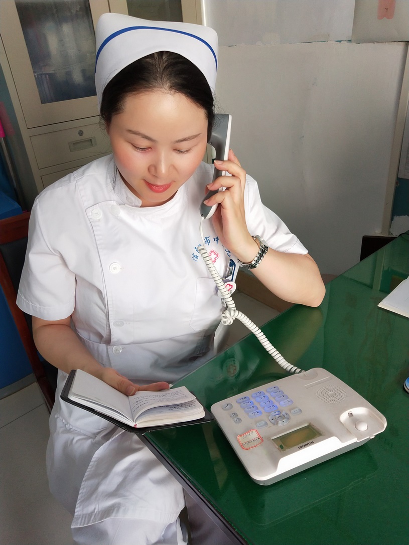 信陽市中醫(yī)院開展門診患者滿意度調(diào)查測評(píng)電話回訪工作，促進(jìn)門診工作質(zhì)量提升