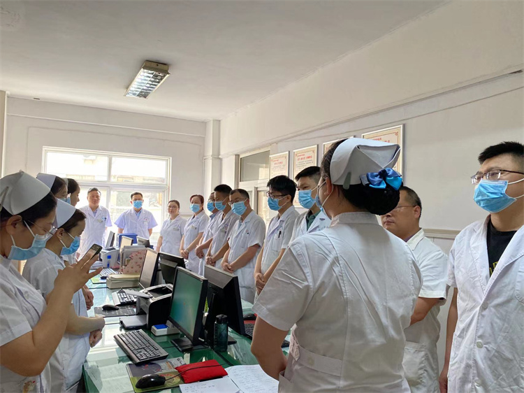 提質量 強管理|信陽市中醫(yī)院院長深入開展一線行政查房